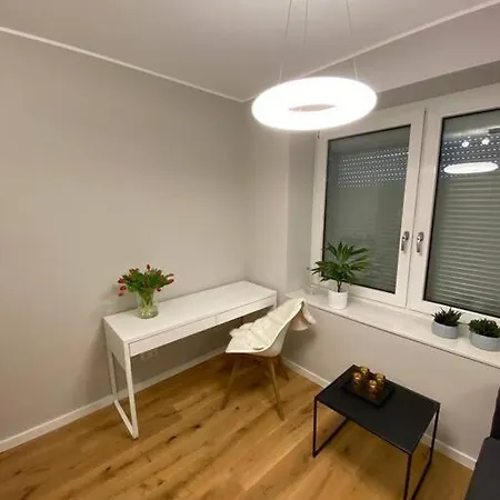 Apartamento Zentrales Mit Großer Moderner Küche *